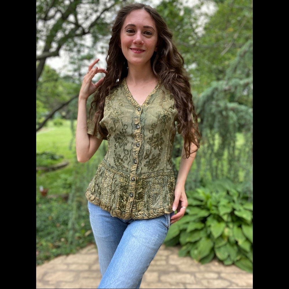 Vintage hippie Indian embroidered Raaga shirt